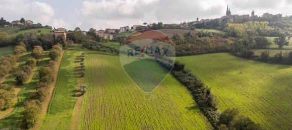 6 rooms House in Ostra Vetere, Italy No. 5674 2