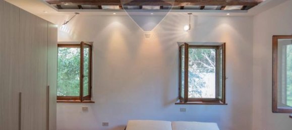 6 rooms House in Ostra Vetere, Italy No. 5674 46
