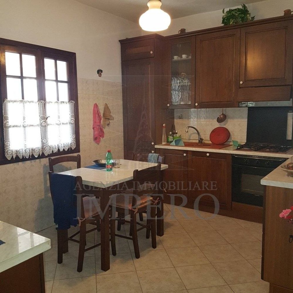 4 rooms Villa in Ventimiglia, Italy No. 192319