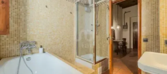 2 Schlafzimmer Wohnung in Ciutat Vella, Spain, Nr. 28224 6