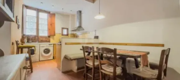 2 Schlafzimmer Wohnung in Ciutat Vella, Spain, Nr. 28224 2