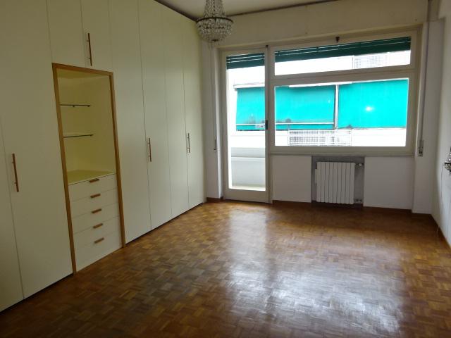 3-salle Appartement à Sanremo, Italy No. 230663