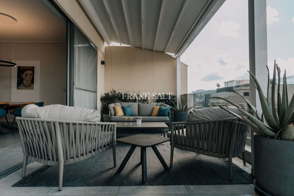 3 bedrooms Apartment in Saint Julian's, Malta No. 10602