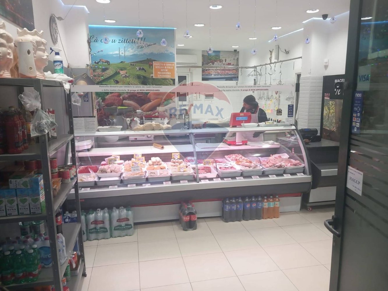 3 rooms Commercial property in Belpasso, Italy No. 52919