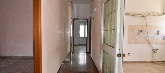 4 غرف نوم شقة في Macomer, Italy رقم 323588 8