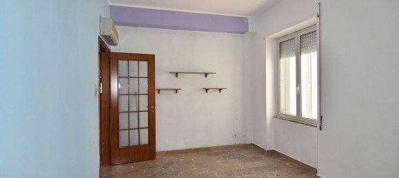 4 غرف نوم شقة في Macomer, Italy رقم 323588 23