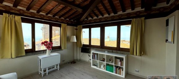 Studio in Cortona, Italy No. 396 2