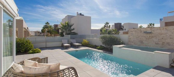 3 bedrooms Villa in La Mata, Spain No. 4234 3