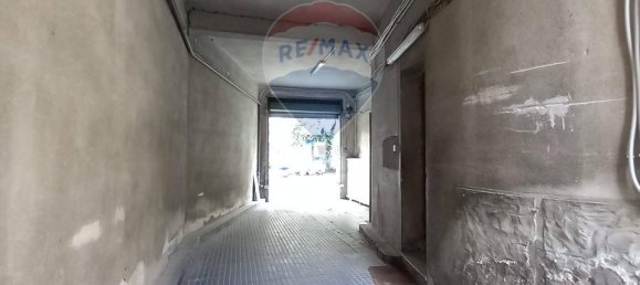 Гараж с 1 комнатой в Палермо, Италия № 15524 5