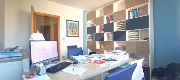 4 rooms Building in Montesilvano, Italy No. 17292 15