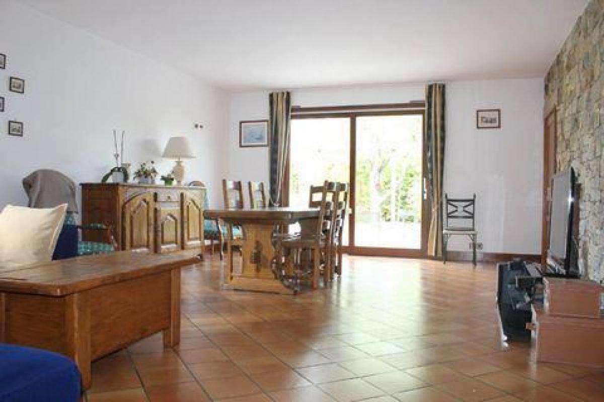 5 bedrooms House in Etrelles, France No. 25517