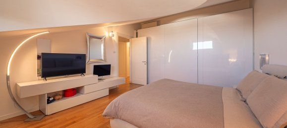 Дуплекс с 4 комнатами в Чернуско суль Навильо, Италия № 167412 16