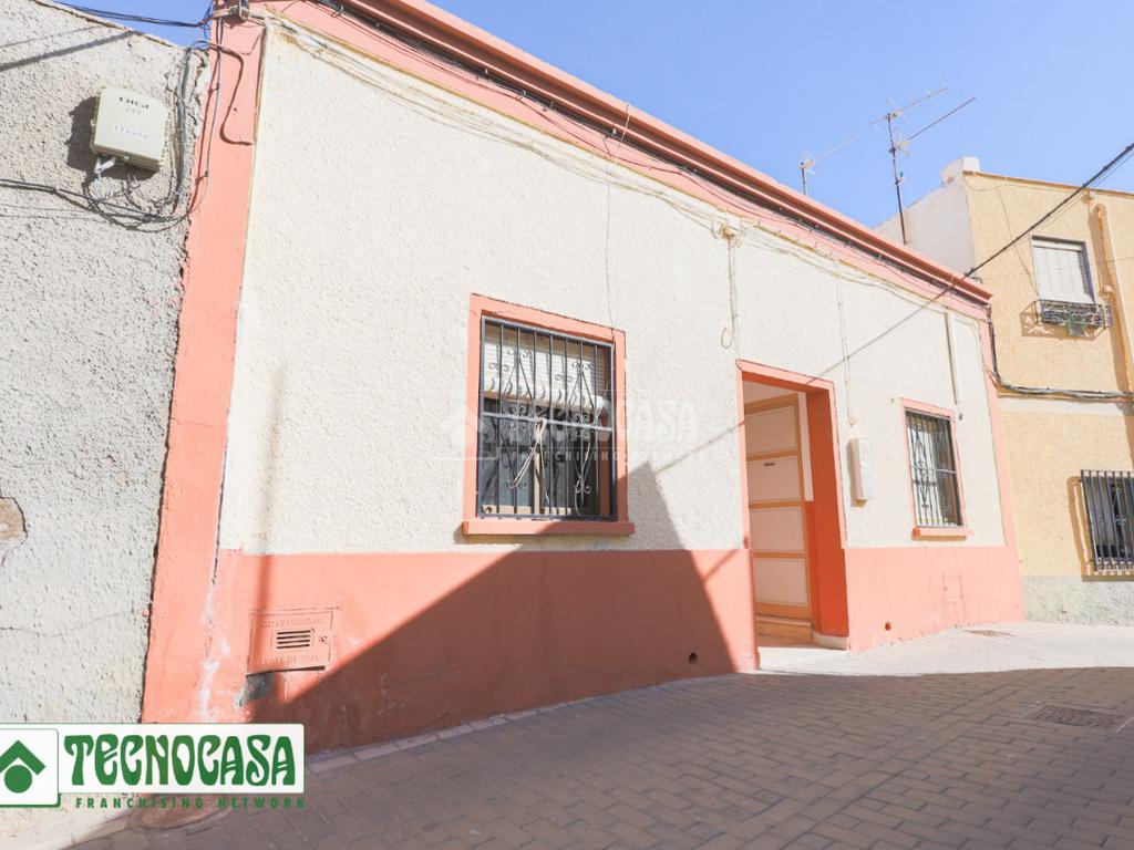 2-salle Appartement à Almeria, Spain No. 236058