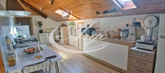 3 rooms Penthouse in Arcola, Italy No. 271093 4
