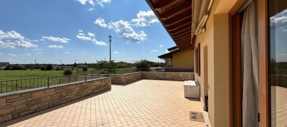 3-salle Appartement à Chiuduno, Italy No. 262441 10