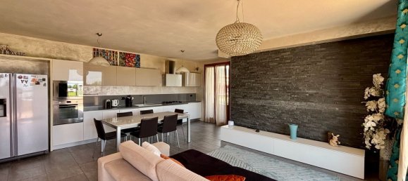 3-salle Appartement à Chiuduno, Italy No. 262441 12