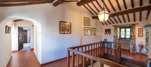 5 bedrooms House in Greve in Chianti, Italy No. 190160 23