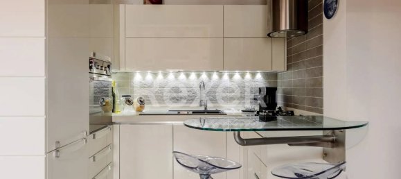 3-salle Appartement à Rovigo, Italy No. 275447 7