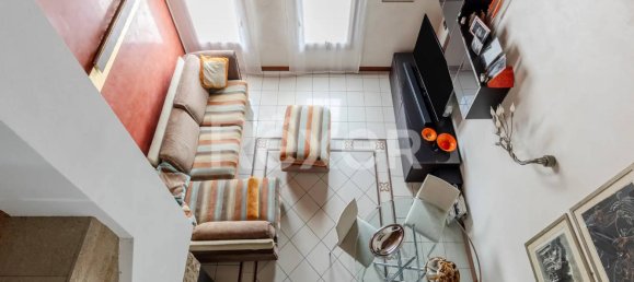 3-salle Appartement à Rovigo, Italy No. 275447 8