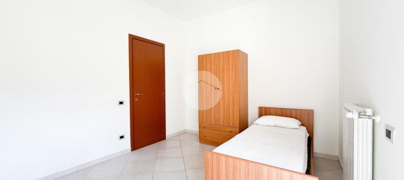 3 bedrooms Apartment in L'Aquila, Italy No. 297349 6