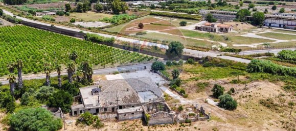 1-Zimmer Gewerbliche Immobilie in Syracuse, Italy, Nr. 265364 12