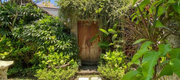 550m² Villa for sale in Canggu, Badung, Bali, Indonesia № 61878 2