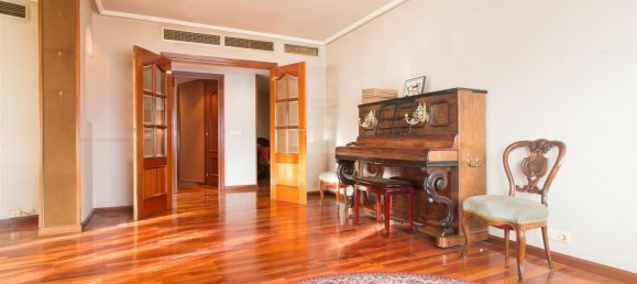 3 bedrooms Apartment in Zaragoza, Spain No. 61534 57