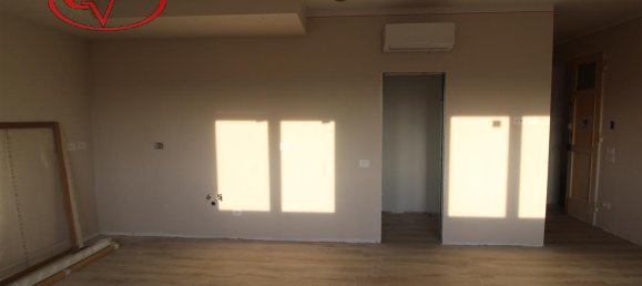 4 rooms Apartment in Terranuova Bracciolini, Italy No. 229395 3