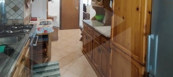 4 rooms Apartment in Rome, Italy No. 25351 4