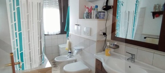 4 rooms Apartment in Rome, Italy No. 25351 12