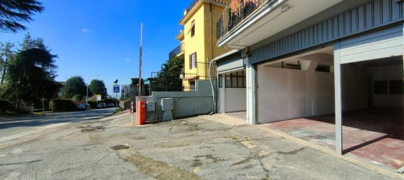 150m² Commercial property in Albano Laziale, Italy No. 83352 5