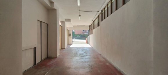 150m² Commercial property in Albano Laziale, Italy No. 83352 12