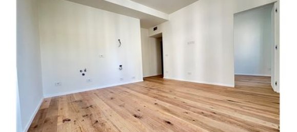 1 bedroom Apartment in Genoa, Italy No. 279182 13