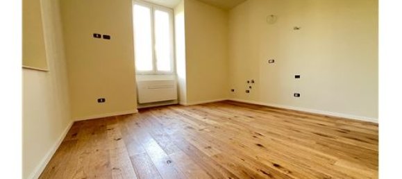 1 bedroom Apartment in Genoa, Italy No. 279182 4