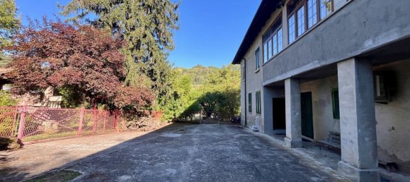 11 chambres Maison à Santo Stefano Belbo, Italy No. 323788 5