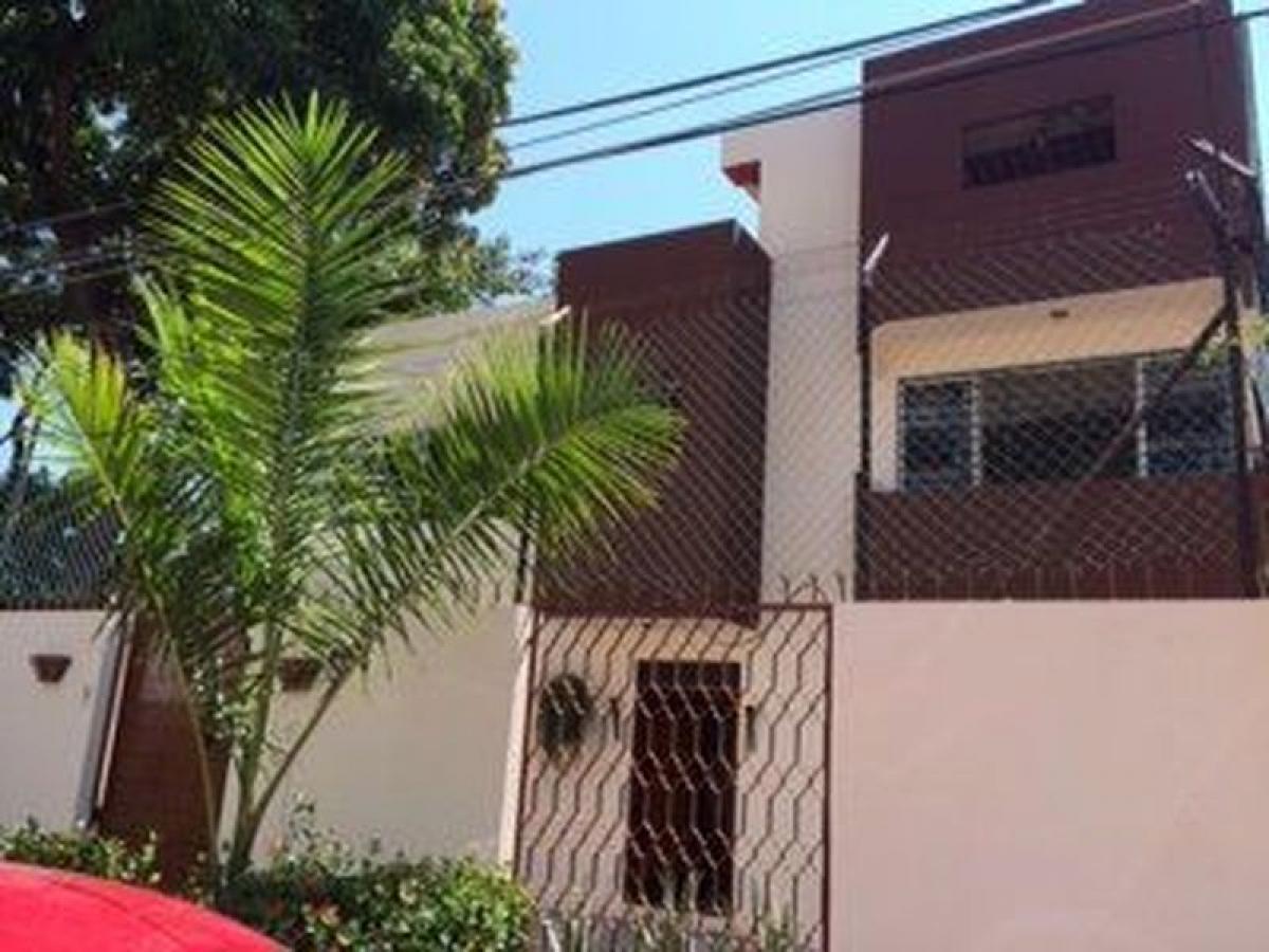 Casa de 6 dormitorios en Guerrero, Mexico No. 174482