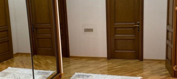 4 bedrooms Apartment in Khatay, Azerbaijan No. 1629 11