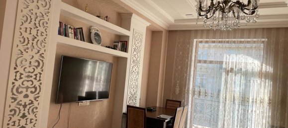 4 bedrooms Apartment in Khatay, Azerbaijan No. 1629 5