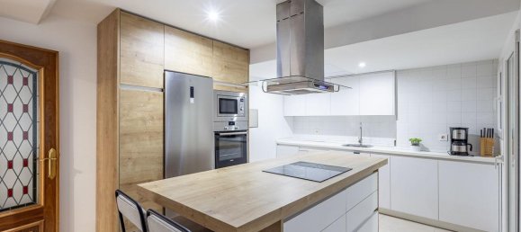 3 bedrooms Apartment in Granada, Spain No. 173174 8