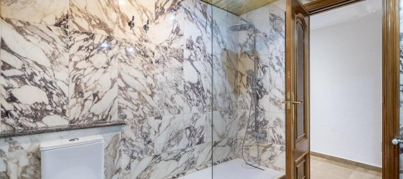 3 bedrooms Apartment in Granada, Spain No. 173174 17