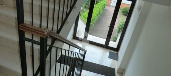 3 bedrooms Apartment in Ferrara, Italy No. 331738 7