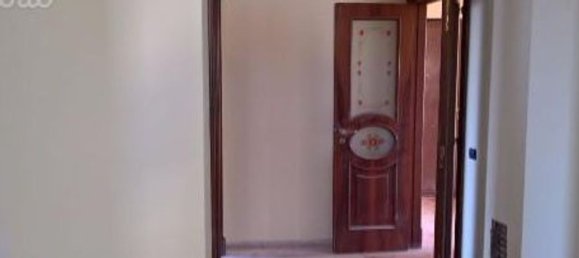 5-Zimmer Wohnung in Giugliano in Campania, Italy, Nr. 255394 2