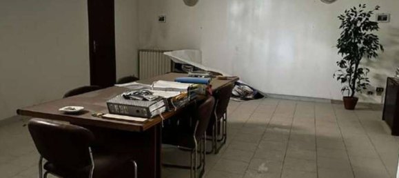 Oficina en Monterotondo, Italy 150 m² No. 96956 7