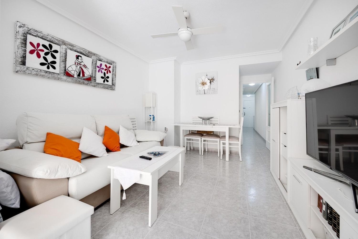 1 bedroom Apartment in Torrevieja, Spain No. 151442