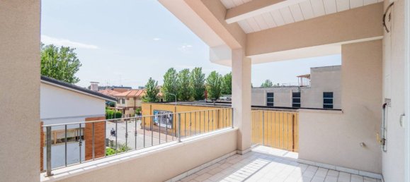 2 bedrooms Apartment in Fano, Italy No. 338842 8