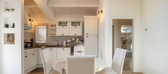 2 bedrooms Apartment in Fano, Italy No. 338842 2