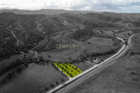 Terreno em Silves, Portugal 2479 m² N.º 242873