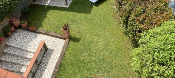 7 rooms House in Massa, Italy No. 215055 2