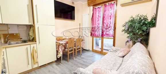 Apartamento de 4 habitaciónes en Mondolfo, Italy No. 219307 9
