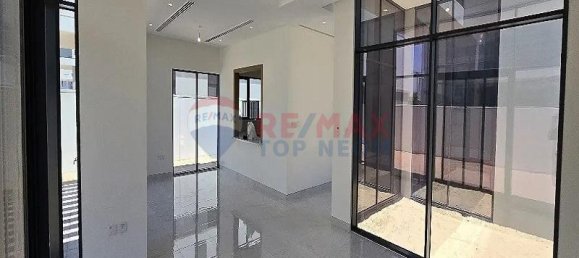 4 bedrooms Villa in Al Furjan, UAE No. 40697 4